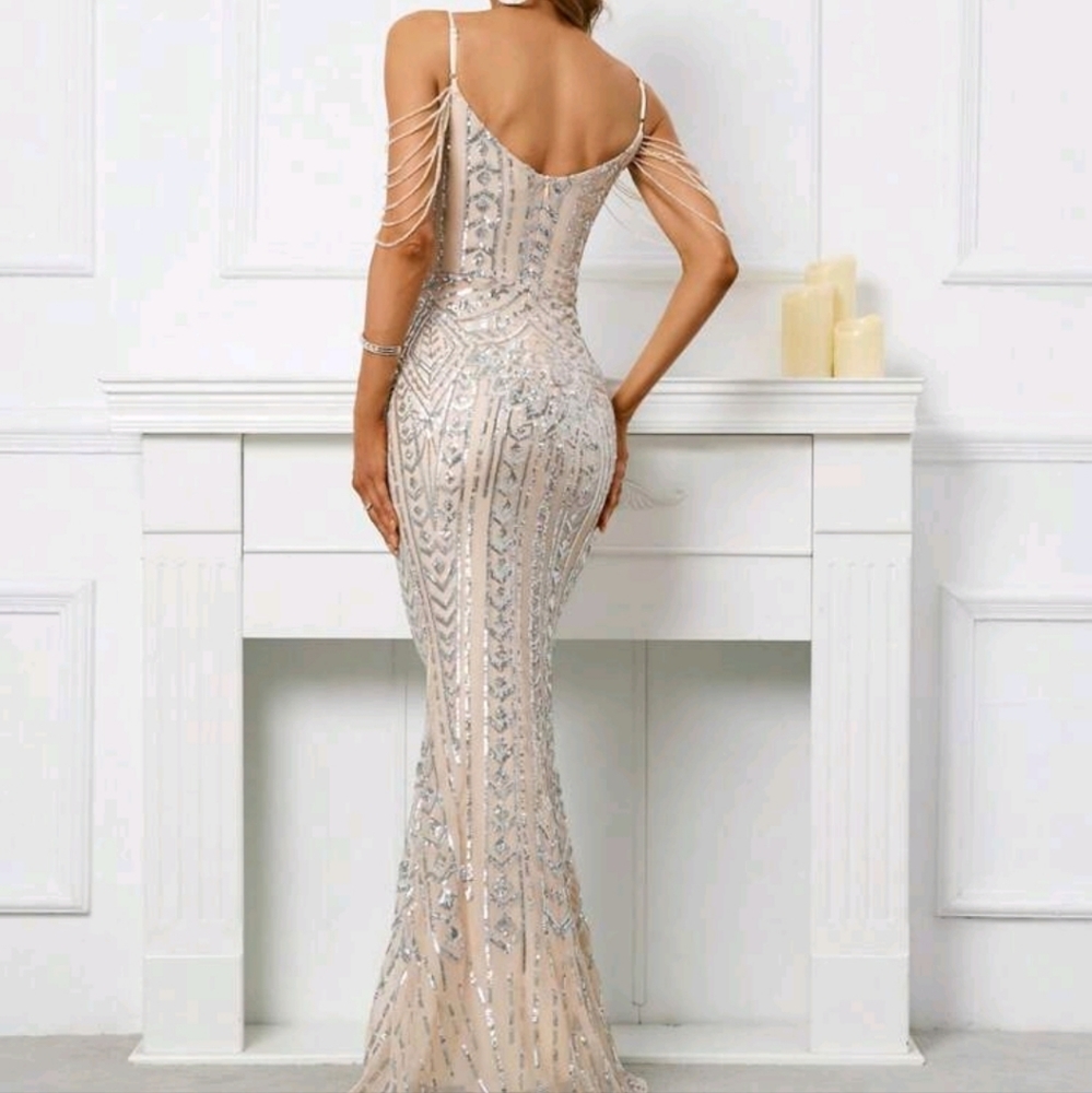 Silver, Backless, Cami,  Fringe Sleeves,  Contrast Sequined Mermaid Gown - Picture 7 of 16